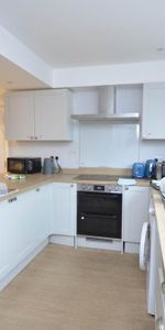 House share to rent - Photo 3