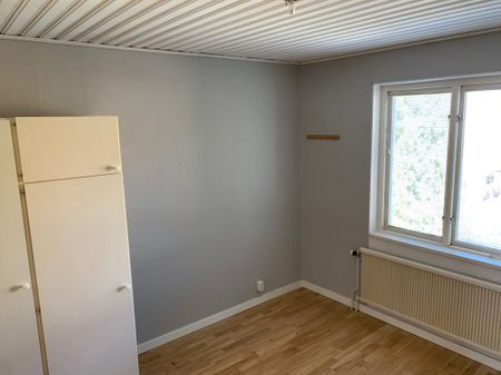 Drottninggatan, Motala - Photo 3