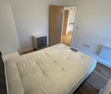 1 Bed Flat, Pomona Strand Old Trafford, M16 - Photo 4