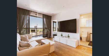 Fully Furnished + Fabulous Views in the Heart of Fortitude Valley - Photo 2