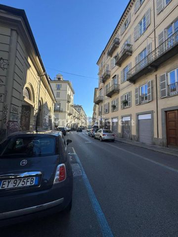Appartamento via Maria Vittoria 44, Via della Rocca, Torino - Photo 5