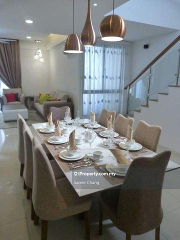 Tropical Villa, Taman Bukit Serdang, Seri Kembangan - Photo 4