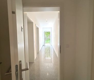 Seminarraum oder doch Kleinwohnung? Modernes Badezimmer und ein Abs... - Photo 6