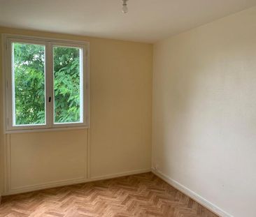 Location Appartement 4 pièces 64m² TALENCE 33400 - Photo 2