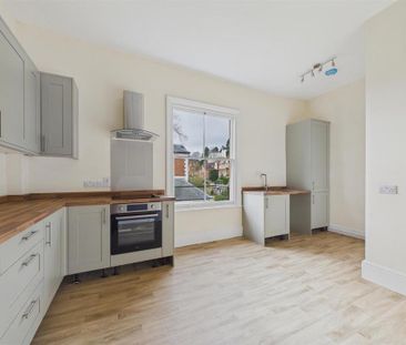 3 bedroom apartment to rent - Photo 6