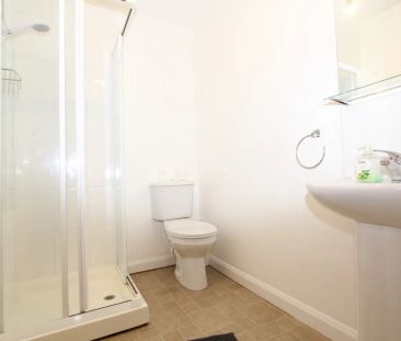 Apartment 2, 3 - Photo 3