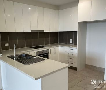 Central Location with Ocean Views - Photo 5