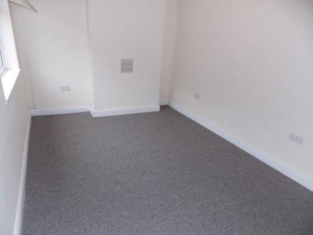 3 bed terraced to rent King Street, DE7 - Photo 3
