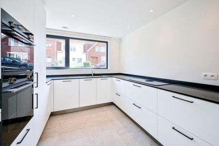 RSG, dans quartier très calme, une villa 4 chambres + jardin - Foto 2