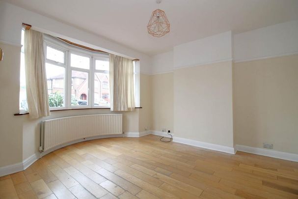 3 bedroom semi-detached house to rent - Photo 1