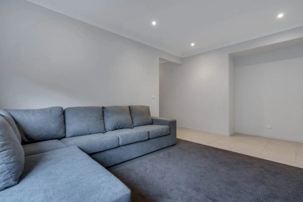 Spacious Family Home in Prime Kalkallo Location - Photo 1