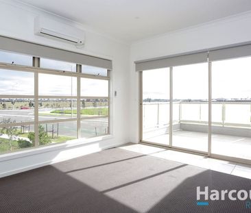 Modern 2-Bedroom Apartment in Truganina - Photo 1