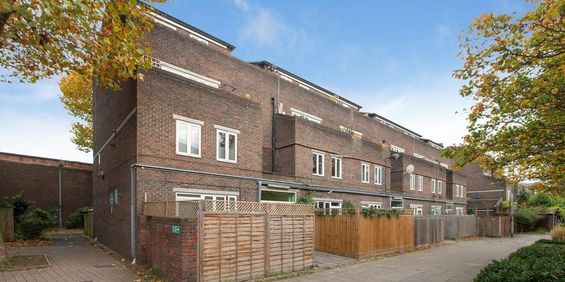 3 bedroom flat to rent - Photo 3