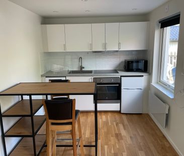 Skymningsvägen, Skogås - Photo 1