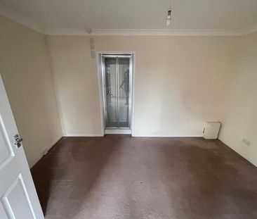 1 Bedroom Flat / Apartment to let - Photo 1