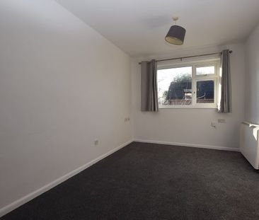 Tollgate Court, Sheffield S3 9BD - Photo 3