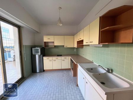 Location Appartement 2 pièces 51m² NICE 06200 - Photo 3