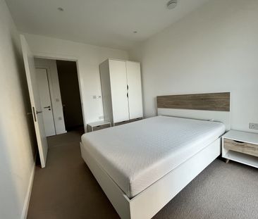 Meranti Apartments, Grove Street London SE8 - Photo 3