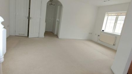 Phoenix Way, Birchgrove, Cardiff, CF14 4PQ - Photo 5