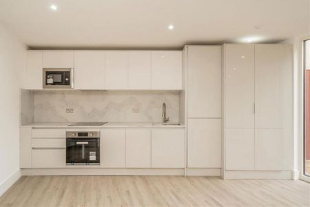 2 bedroom flat to rent - Photo 5