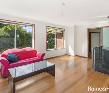 "3 Bedroom Home Backing Onto A Reserve!" - Photo 1