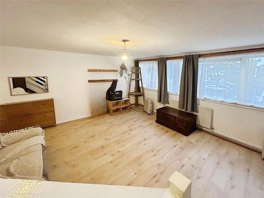 3 bedroom apartment to rent - Photo 1