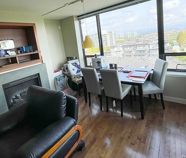 Beautiful View 2 Bed Furnished Corner Unit W/ Two Parking Stalls. - Photo 3