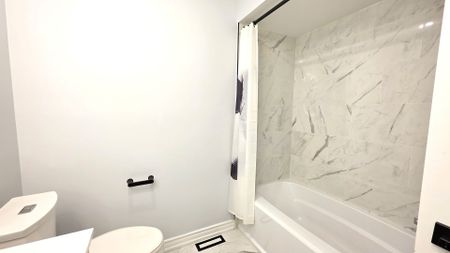 For Lease - 15 Dimma Street, Markham, Ontario - Photo 4