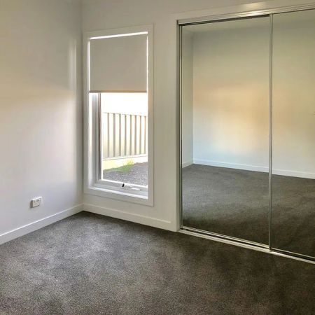 10 Eldridge Court - Photo 2