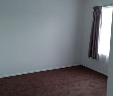 Sunny 2BR Unit in Penrose! - Photo 4