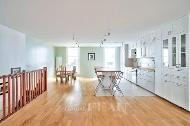 Location appartement, Paris 18ème (75018), 6 pièces, 150 m², ref 86347581 - Photo 1