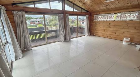 TOKOROA - 5 BEDROOMS - Photo 2