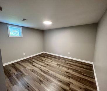 For Lease - 505 Woodcrest Avenue Unit# Lower, Oshawa, Ontario - Photo 1