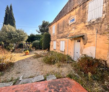 NIMES ST CESAIRE CHAMBRE DE 25M² ET PARKING, ETUDIANT, - Photo 4