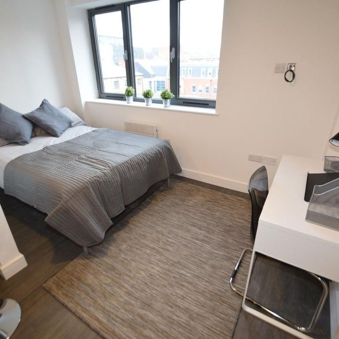 Studio to rent - Photo 1