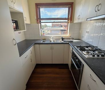 Kingsgrove - Photo 6