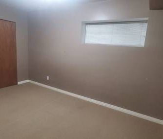 2 bedroom 1 bath basement suite for rent - Photo 3