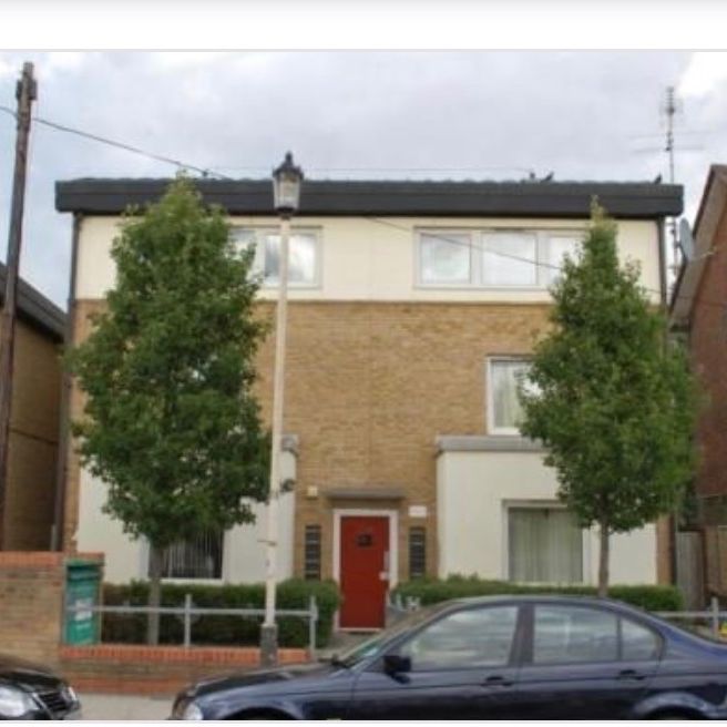 2 Bed Flat, Shamrock Court, E7 - Photo 2