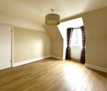 Maisonette to rent on - Photo 5