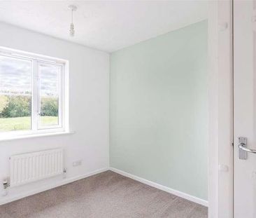 Goldenleas Drive, Bournemouth, Dorset, BH11 - Photo 4
