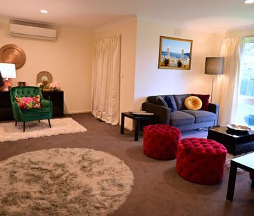 FAMILY HOME WITH LOADS OF SPACE - Photo 2