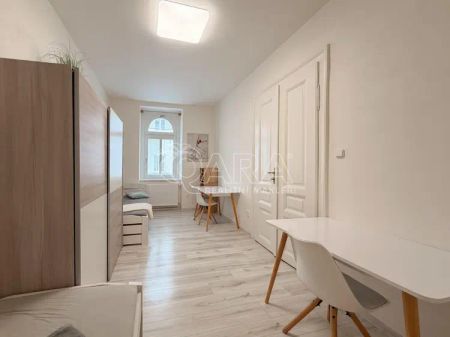 K PRONÁJMU - část dvoulůžkového pokoje ve zrekonstruovaném bytě 3+1, ul.Jeronýmova, České Budějovice - Fotografie 5