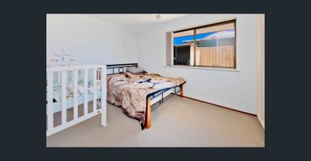 WHAT A LOCATION! - Photo 2