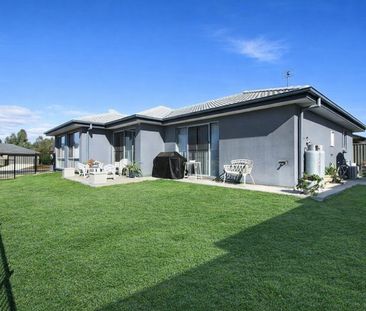 Easy Living in Peaceful Calala! - Photo 6