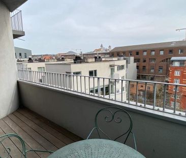 Appartement te huur in Sint-Amandsberg voor € 1.850 met 2 slaapkamers - Photo 5