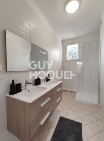 Location Maison 1 pièce 126m² - Photo 5