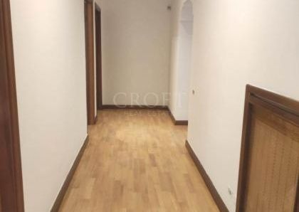 Monteverde Vecchio: Modern 2 bedroom, 2 bath, large living room, separate kitchen. Bright, silent, parquet floors, situated in lovely period building, excellent area, near park. Ref. 2364.
