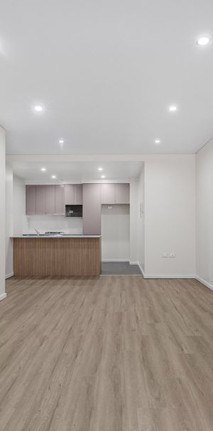 2 bedroom apartment - 25% below market rent - Photo 1