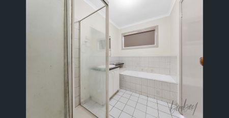 22 Brecon Nook, Craigieburn, Vic 3064 - Photo 2