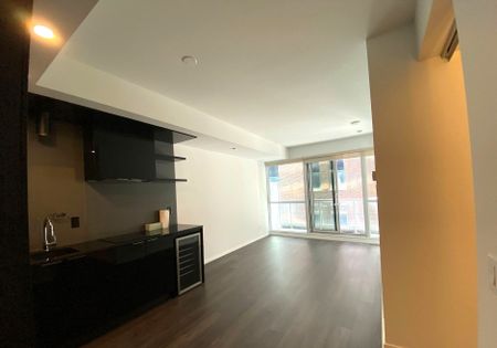 For Lease - 70 Temperance Street Unit# 1909, Toronto, Ontario - Photo 3